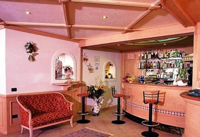 Hotel Piancastello อันดาโล ภายนอก รูปภาพ