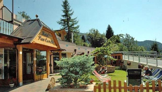 Hotel Piancastello อันดาโล ภายนอก รูปภาพ