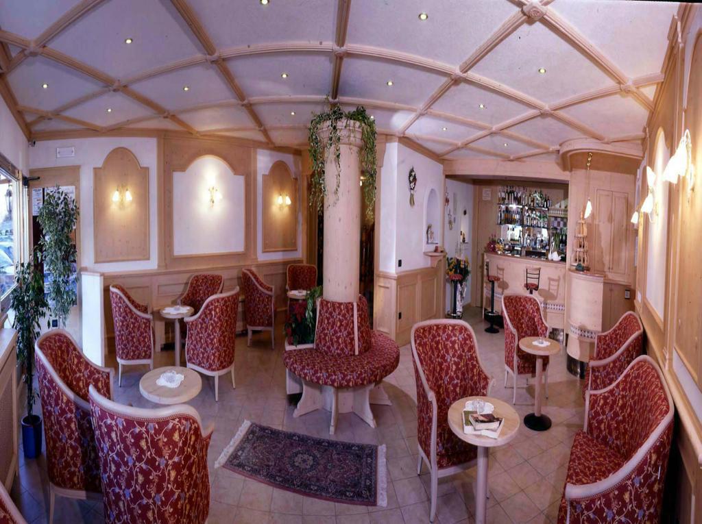 Hotel Piancastello อันดาโล ภายนอก รูปภาพ