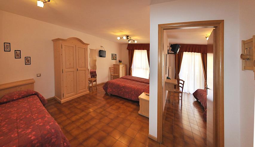 Hotel Piancastello อันดาโล ภายนอก รูปภาพ