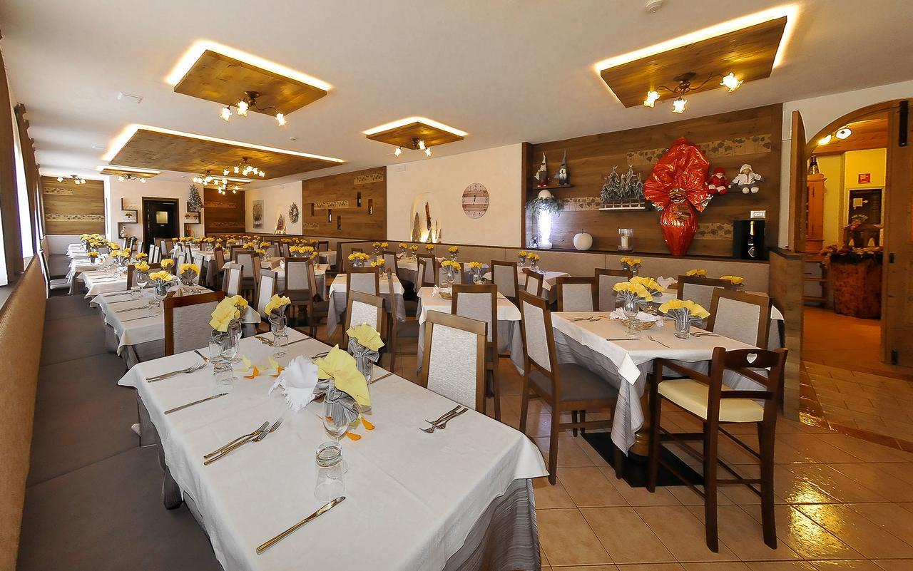 Hotel Piancastello อันดาโล ภายนอก รูปภาพ